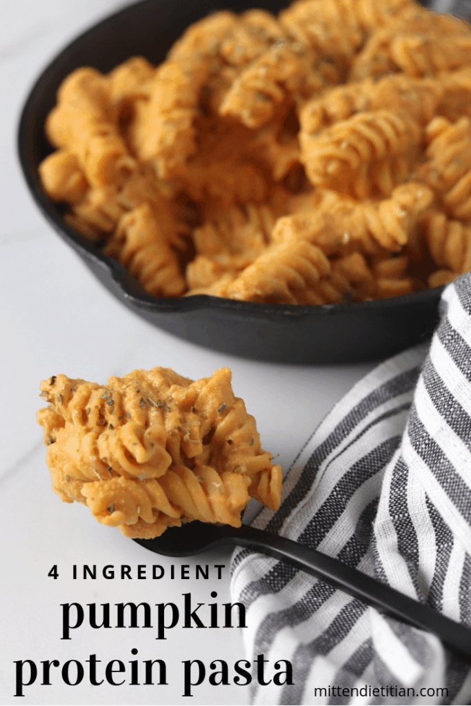 This easy and healthy 4 ingredient pumpkin protein pasta is the perfect quick dinner! It's SO delicious! #easy #healthy #dinner #pumpkin #pasta