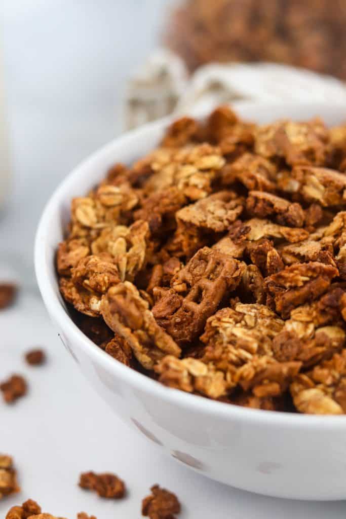 cinnamon pretzel granola