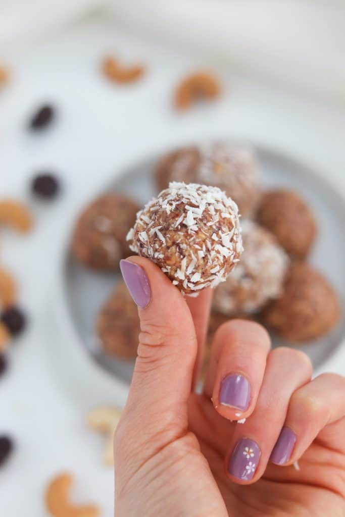 cherry cashew bites