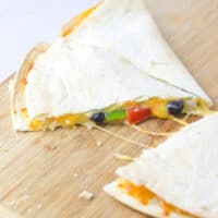 crispy air fryer quesadilla