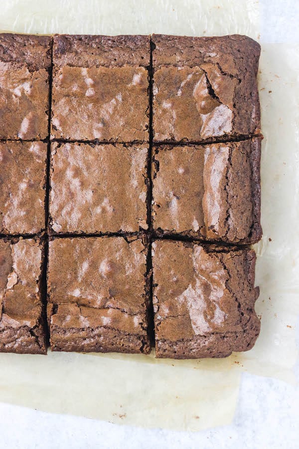 cut bakery brownies