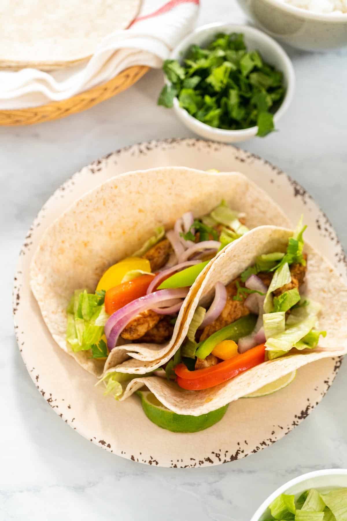 Chicken Fajita Tacos (& Salads!) Colleen Christensen Nutrition
