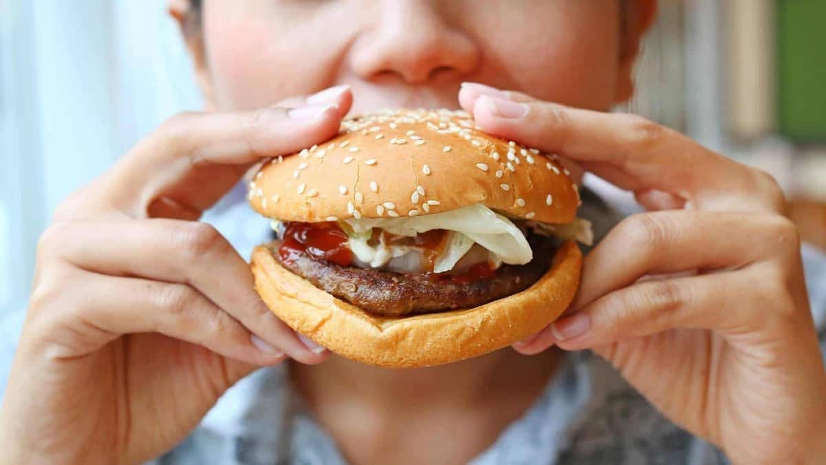 how to stop eating when full eating a burger