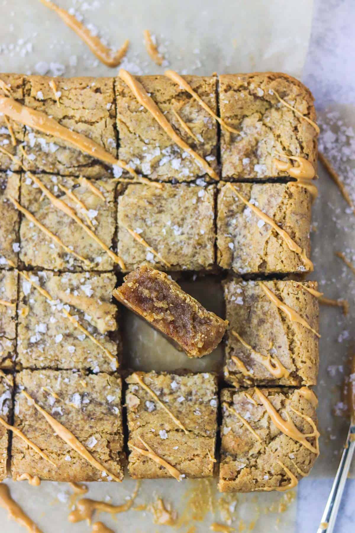 baked gooey peanut butter vegan blondies.