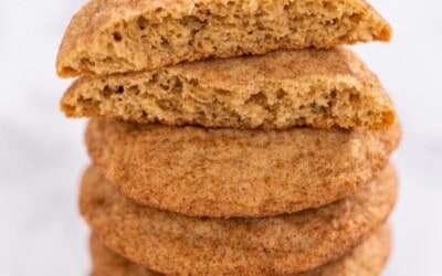 easy homemade recipe for snickerdoodle cookies.