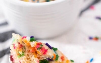 sprinkle covered vanilla vegan mug cake.
