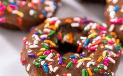 easy protein-packed recipe chocolate donuts.