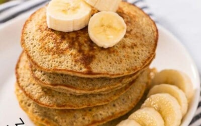banana oat pancakes.